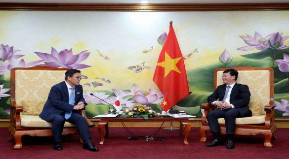 ハノイにおいて、愛知県とベトナム社会主義共和国との経済交流会が、行われました。